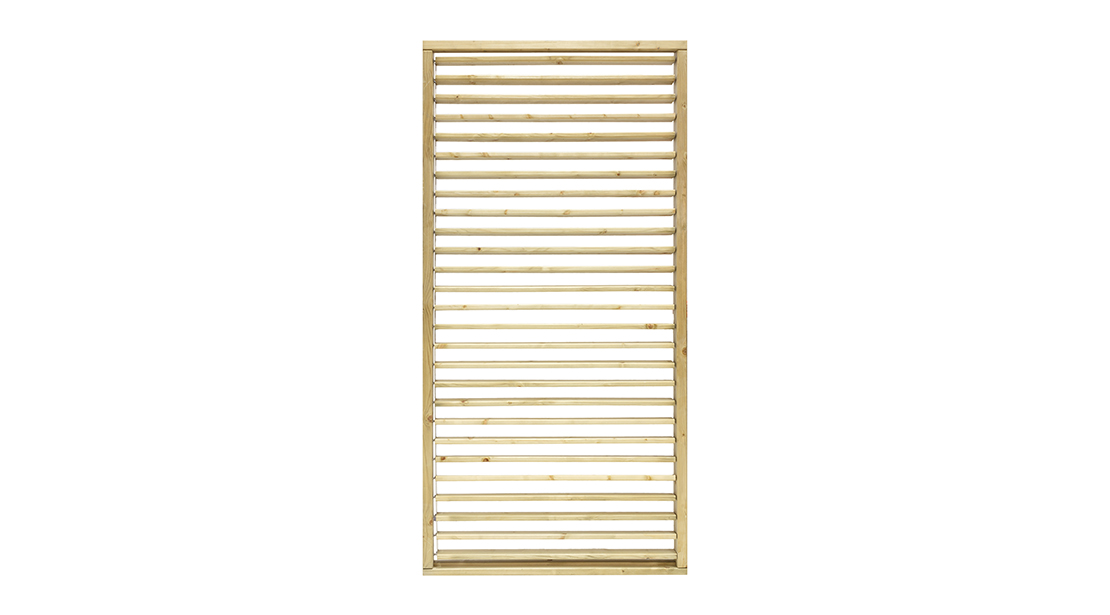 Add a personal touch to your garden with this adjustable screen. Use with slats open, or tilt slats to create privacy and allow for sunlight to reflect in different directions around your garden. This screen is ideal for zoning off an eating or patio area, fully framed and pressure-treated to provide longevity in use.