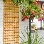 A fine mesh square style, heavy duty trellis that is great as a fence top, privacy screen or supporting climbing plants. The Badminton Trellis is manufactured from fine sawn timber that provides a smooth and exceptional finish and is available pressure-treated golden brown for longevity in use.