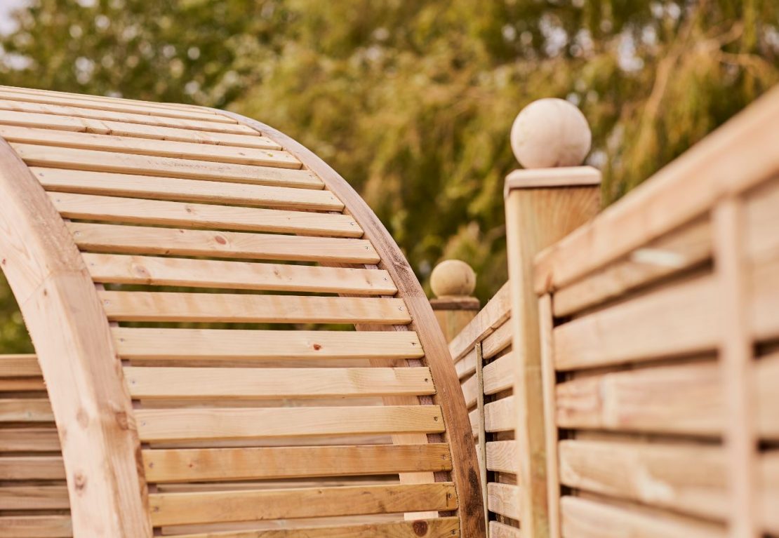 This Contemporary Arbour has real presence with modern straight lines, and a classic curved roof using quality finger joints. The arbour is pressure-treated to provide protection from wood rot and fungal decay.