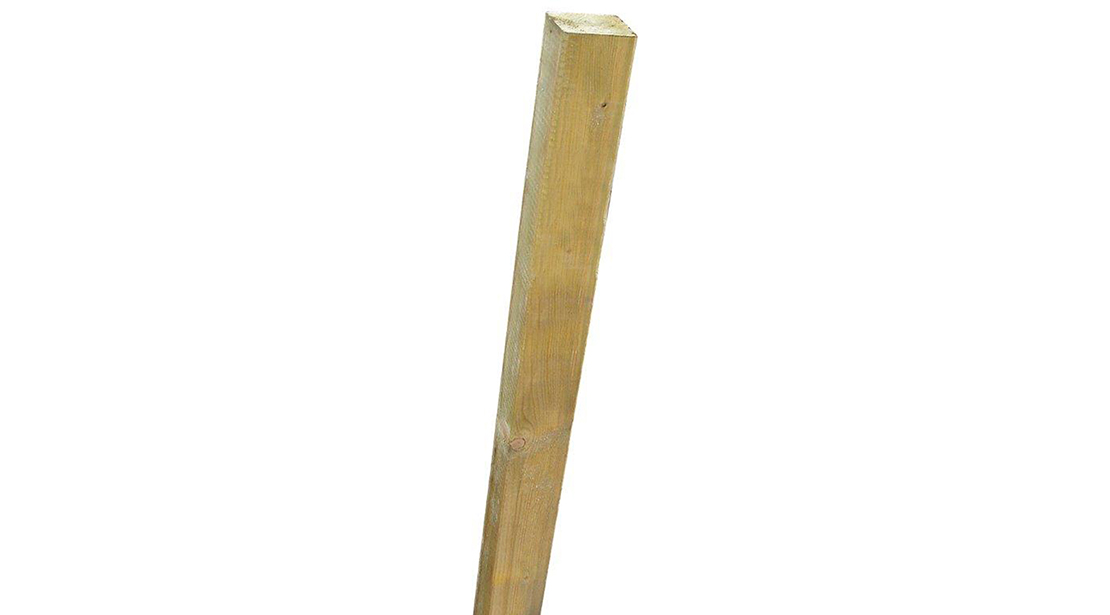 This 75mm square post is pressure treated with a rounded top and features decorative grooving on the front and back to complement the Elite range of trellis and fencing.
