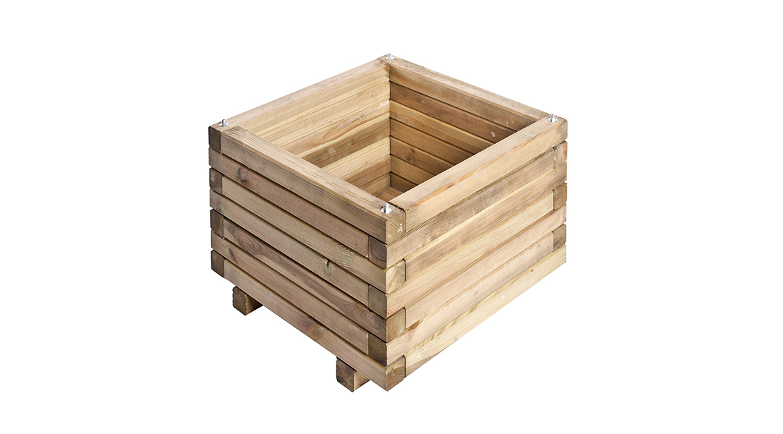 A heavy duty large Square Planter which is ideal for planting displays in your garden. The timber is pressure treated ensuring longevity in use, as well as being planed, giving it a superior finish. The sturdy frame is supported by a metal locating pin in each corner, ensuring long-term durability.