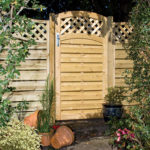 The Elite Meloir gate offers a simplistic yet decorative design of a domed edged and grooved trellis. Easily hung from either side, the gate features a fully Mortise and Tenon jointed frame which provides the ultimate security against high winds. The pressure-treated timber provides protection for wood rot and longevity in use. Matching fence panel and trellis available.